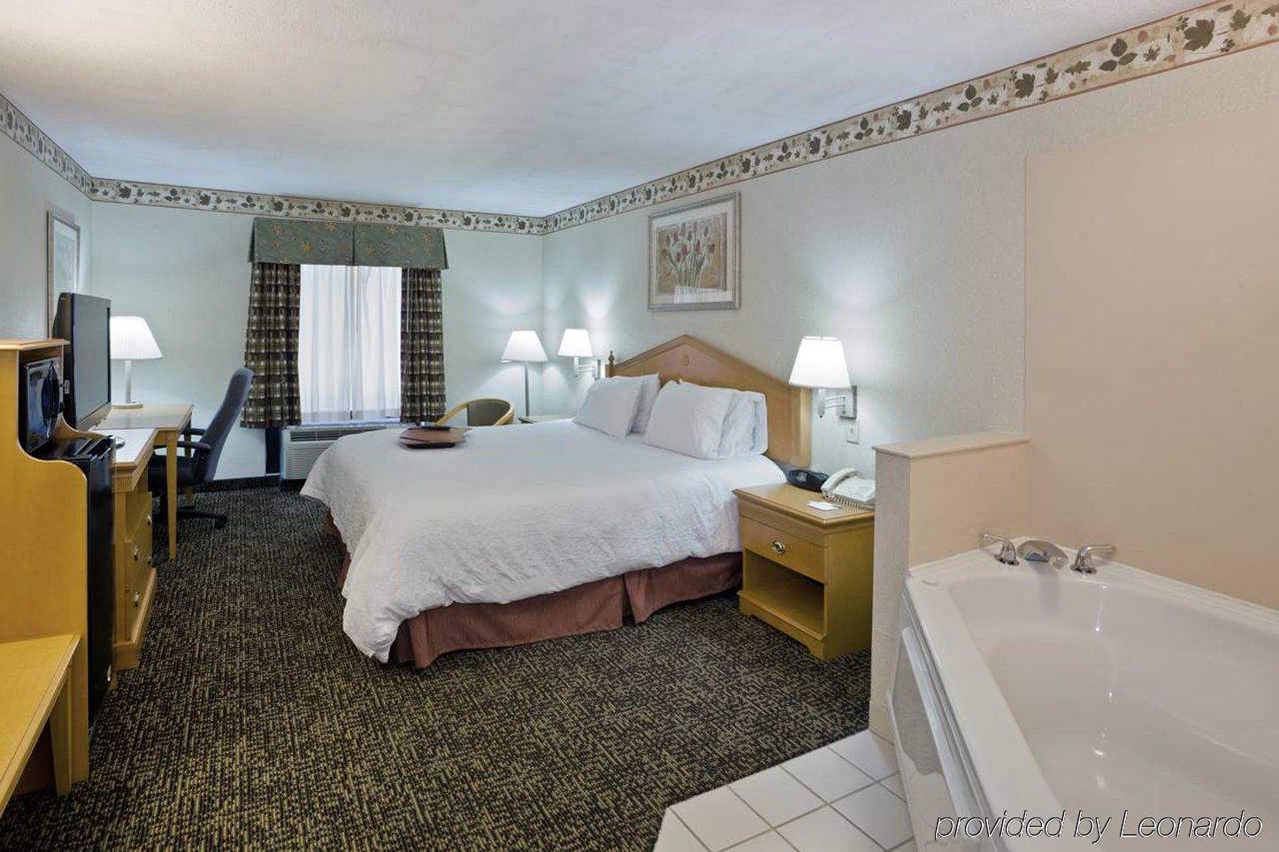 Hampton Inn Cleveland-Airport/Tiedeman Road Brooklyn Habitación foto